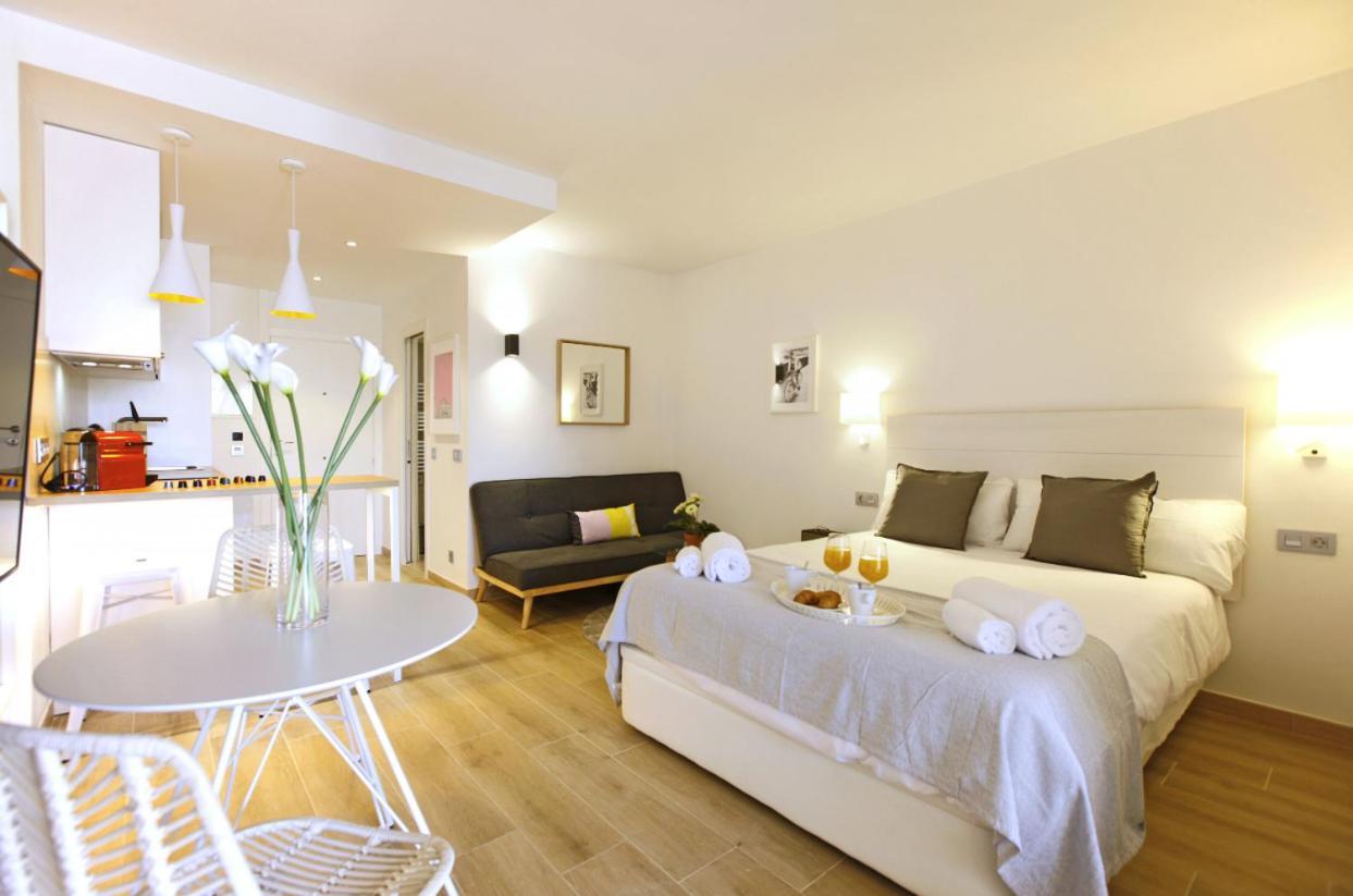 Apartamentos Holidays Benalbeach Benalmádena Quarto foto